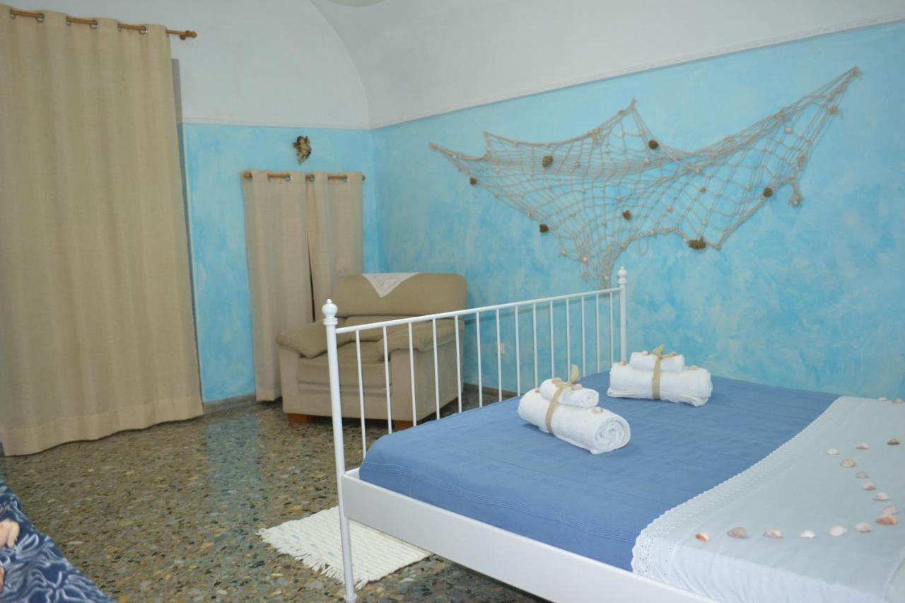 Casa Vacanze Raggio Di Sole Monopoli Villa Bagian luar foto
